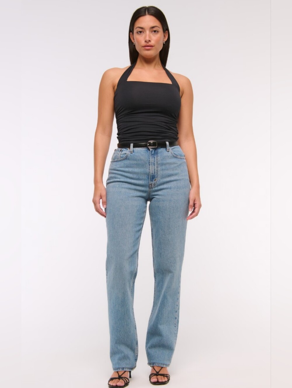 Abercrombie Curve Love 90s Straight Ultra High Rise Size 32